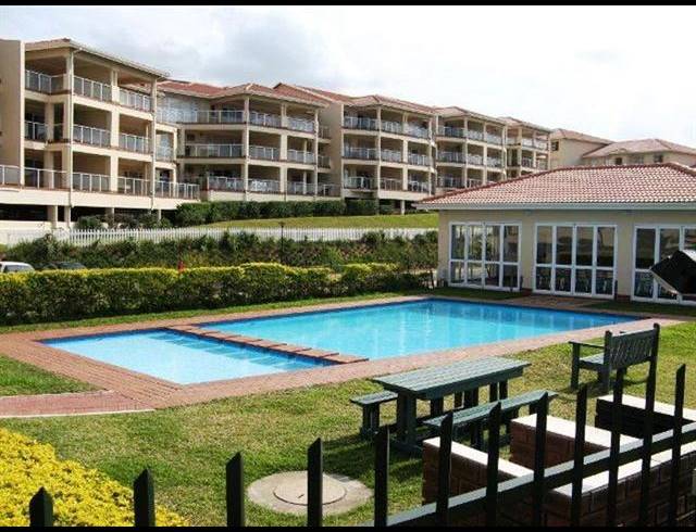 3 bed property to rent in ILLOVO BEACH